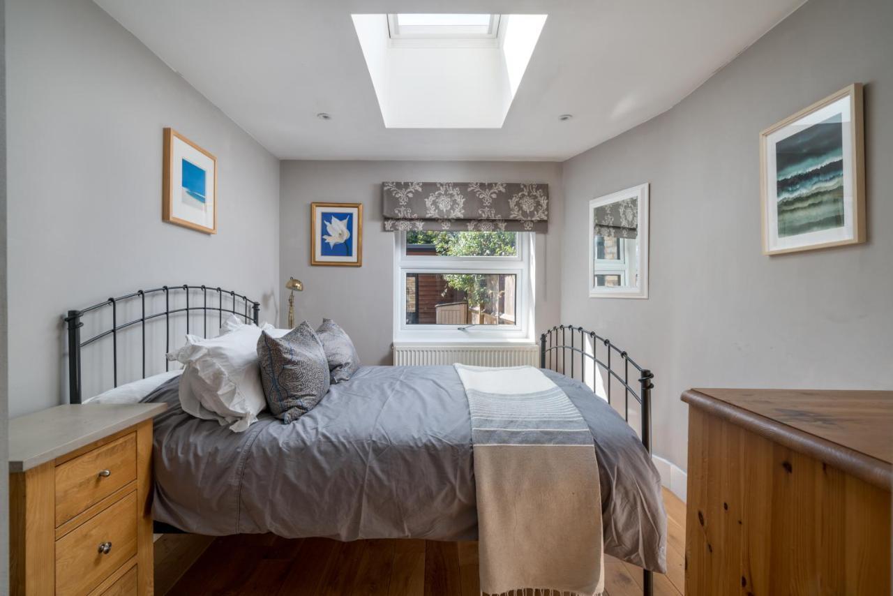 Appartamento Gorgeous Flat With Garden In Battersea Londra Esterno foto